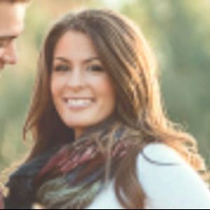 Meet your Posher, Kaitlynn